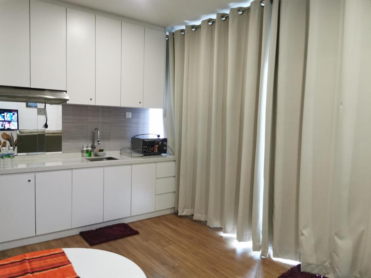 דירות צ'ראס Apple 4@Menara Simfoni/King Bed/Wifi/Netflix/Tvbox מראה חיצוני תמונה